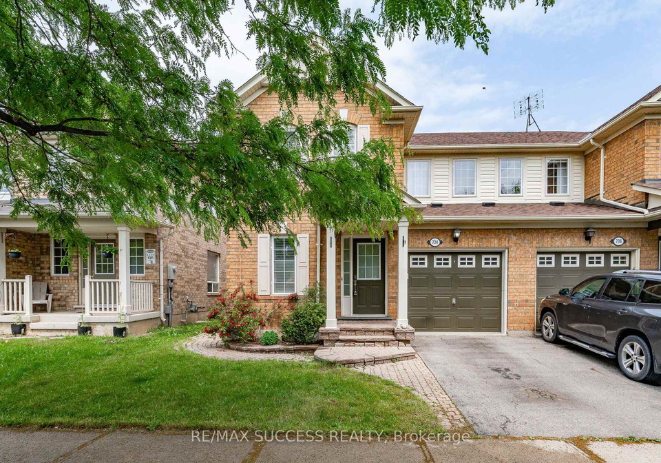 734-edwards-avenue-milton-ontario-w12857198