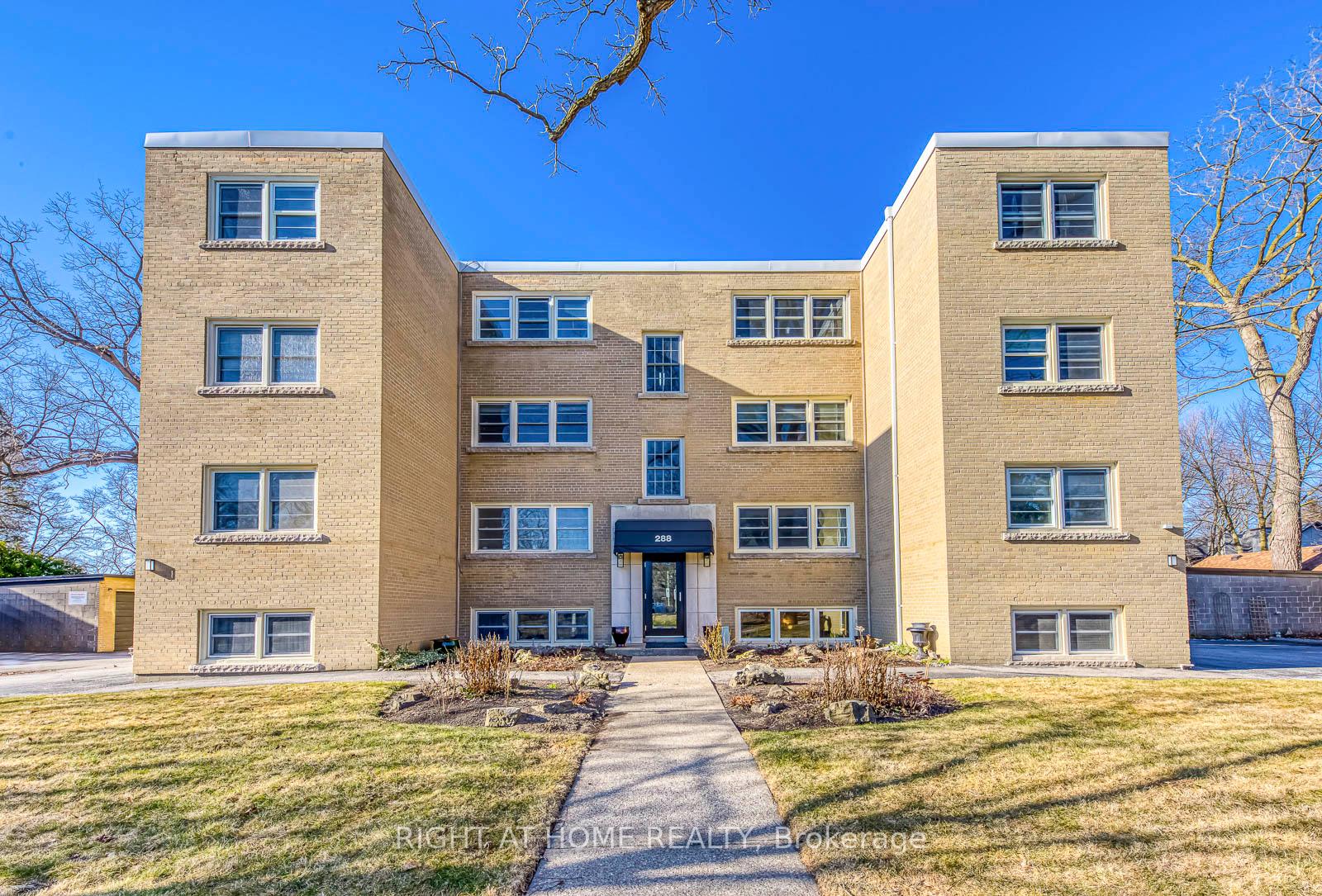 288-reynolds-street-oakville-ontario-w12857206
