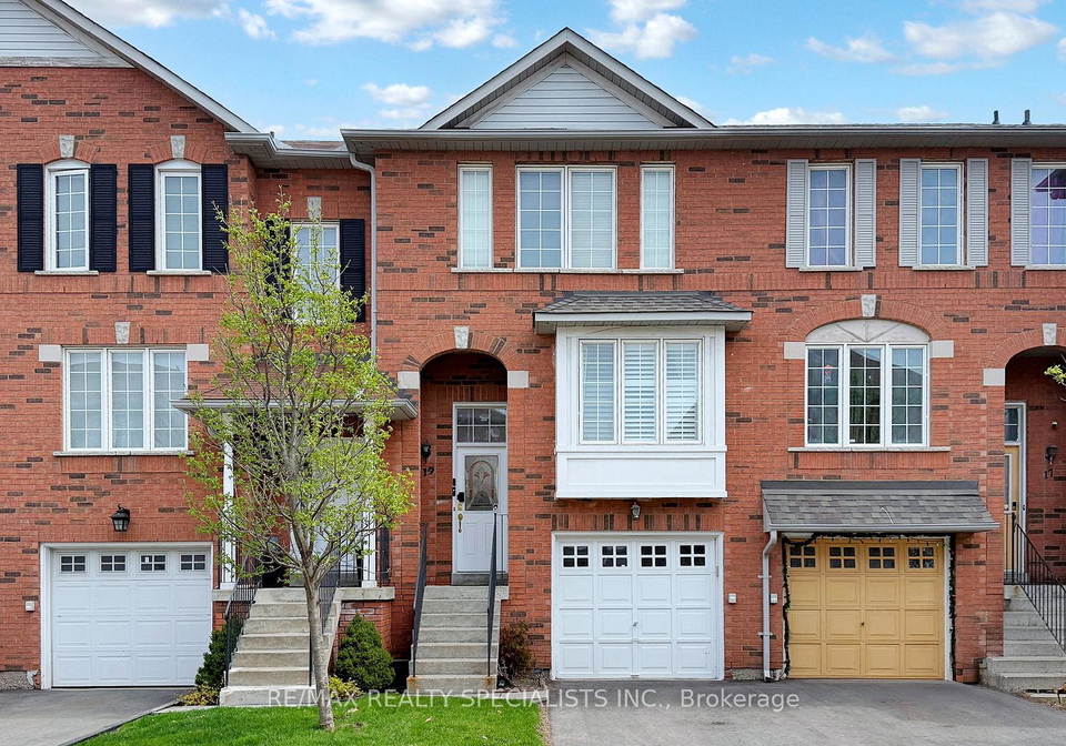 2-clay-brick-court-brampton-ontario-w12857696