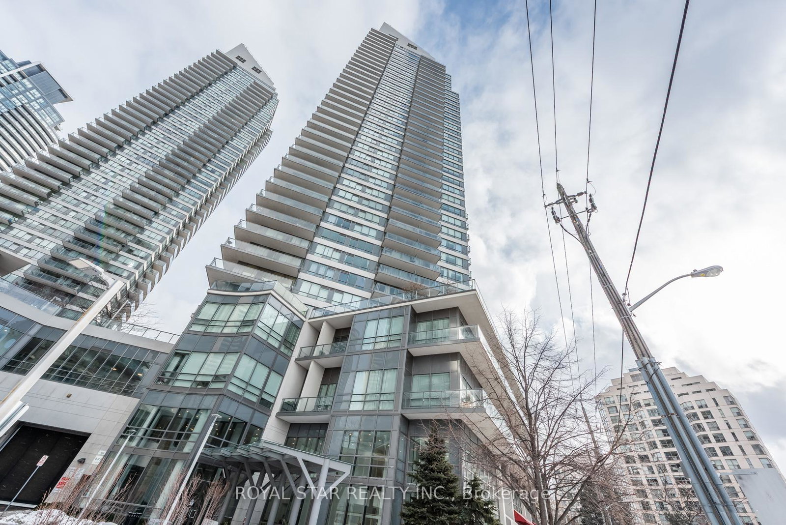 2240-lakeshore-boulevard-etobicoke-ontario-w12857722
