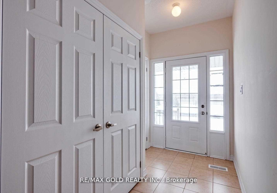 71-lanark-circle-e-brampton-ontario-w12857944