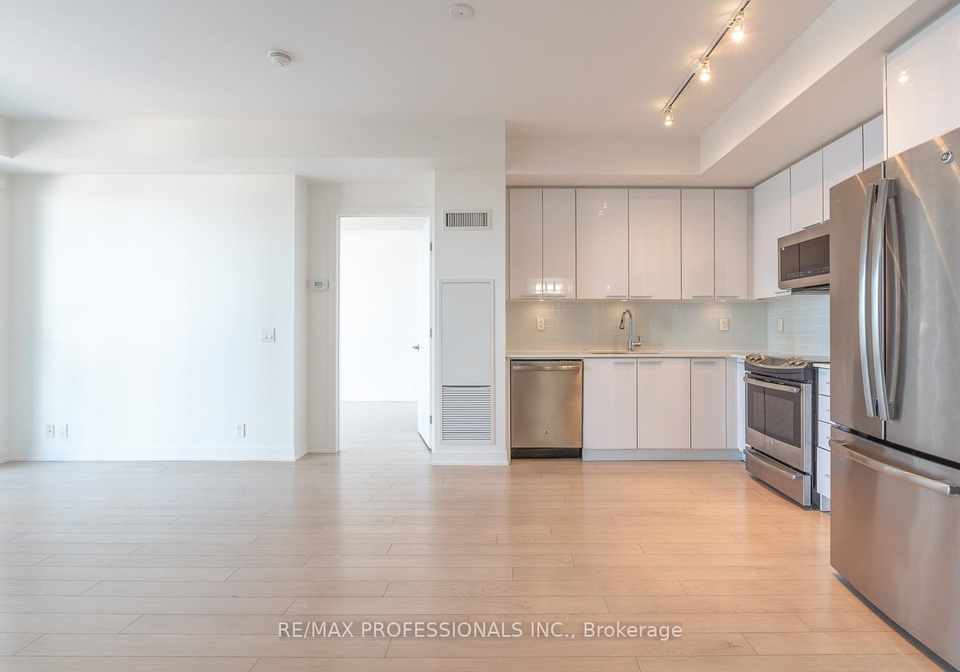 10-park-lawn-road-etobicoke-ontario-w12857982