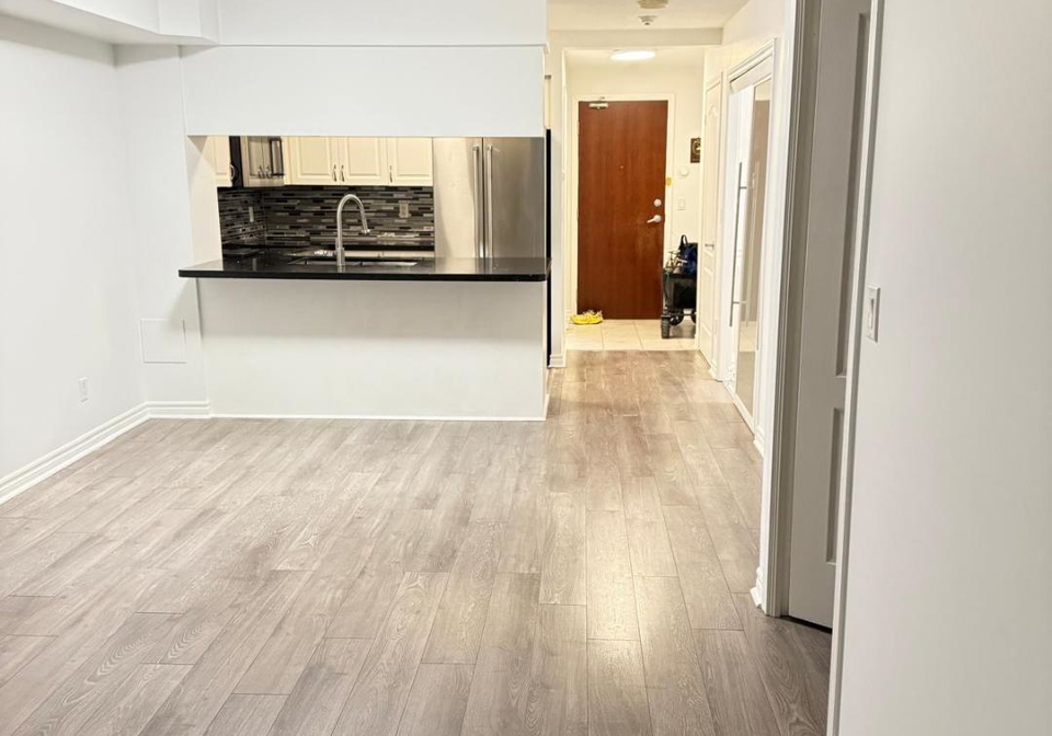 360-square-one-drive-mississauga-ontario-w12858026