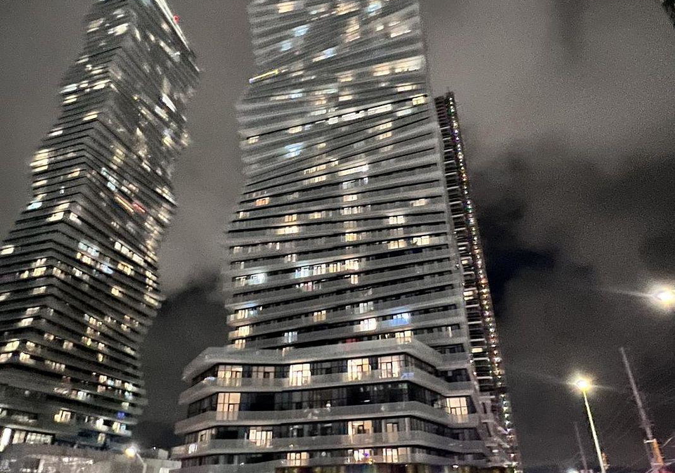 3900-confederation-parkway-mississauga-ontario-w12858040