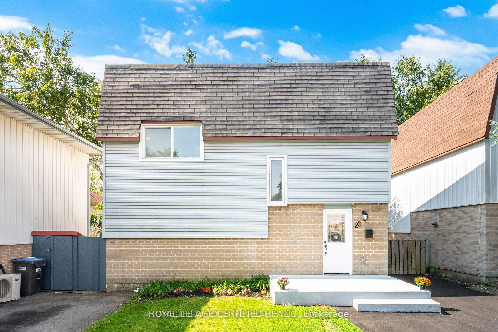 22-highview-trail-brampton-ontario-w12858250