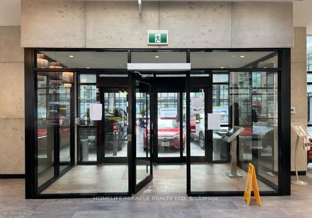 251-manitoba-street-etobicoke-ontario-w12858386