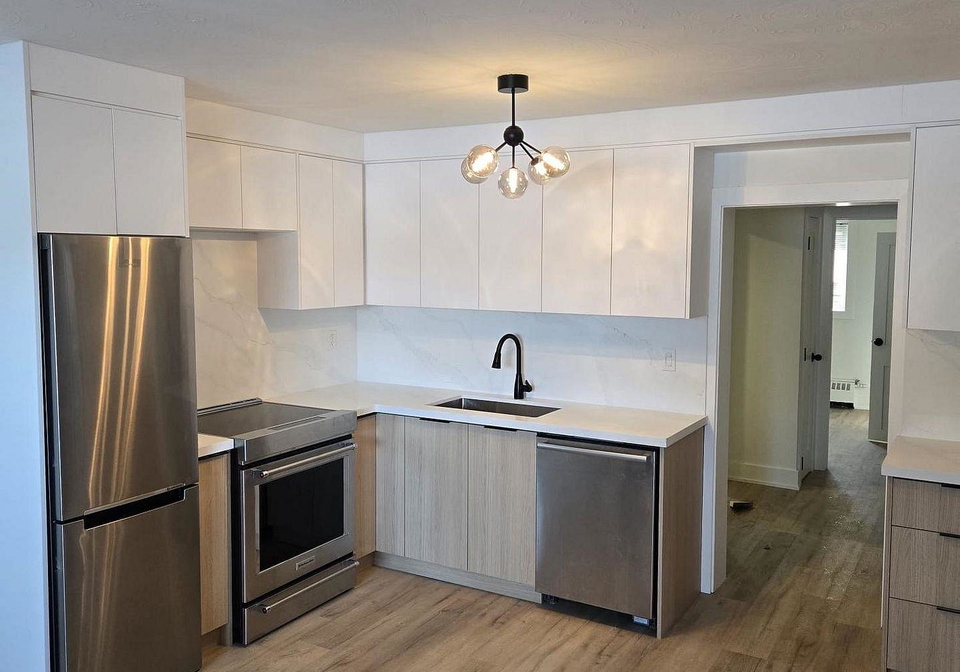 52-peter-street-mississauga-ontario-w12858442