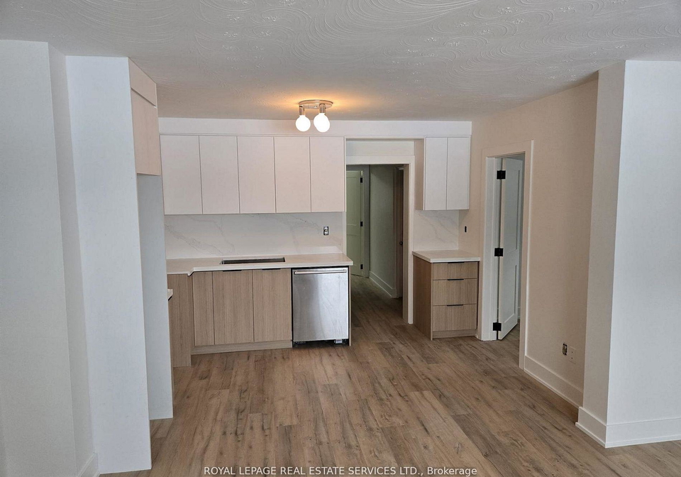 52-peter-street-mississauga-ontario-w12858442