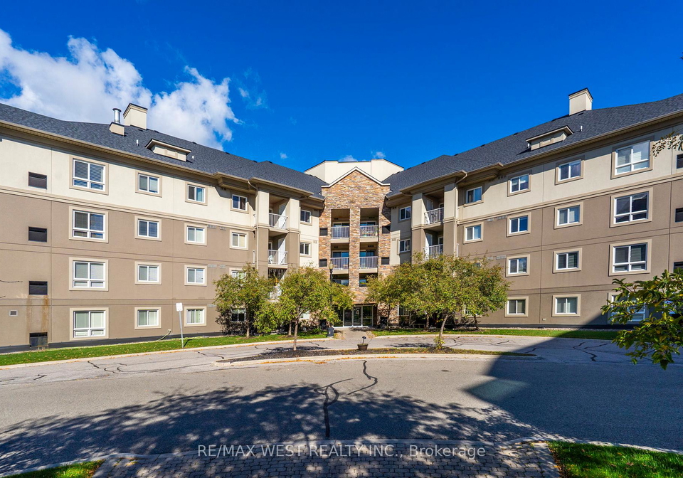 4-dayspring-circle-brampton-ontario-w12858510
