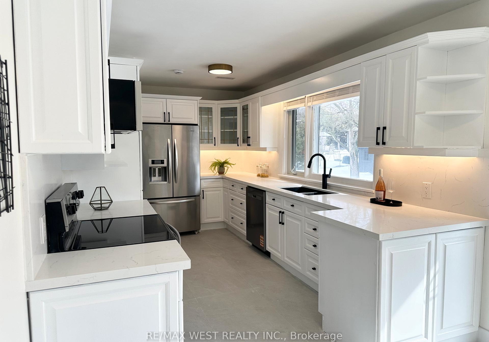 416-the-kingsway-etobicoke-ontario-w12858548