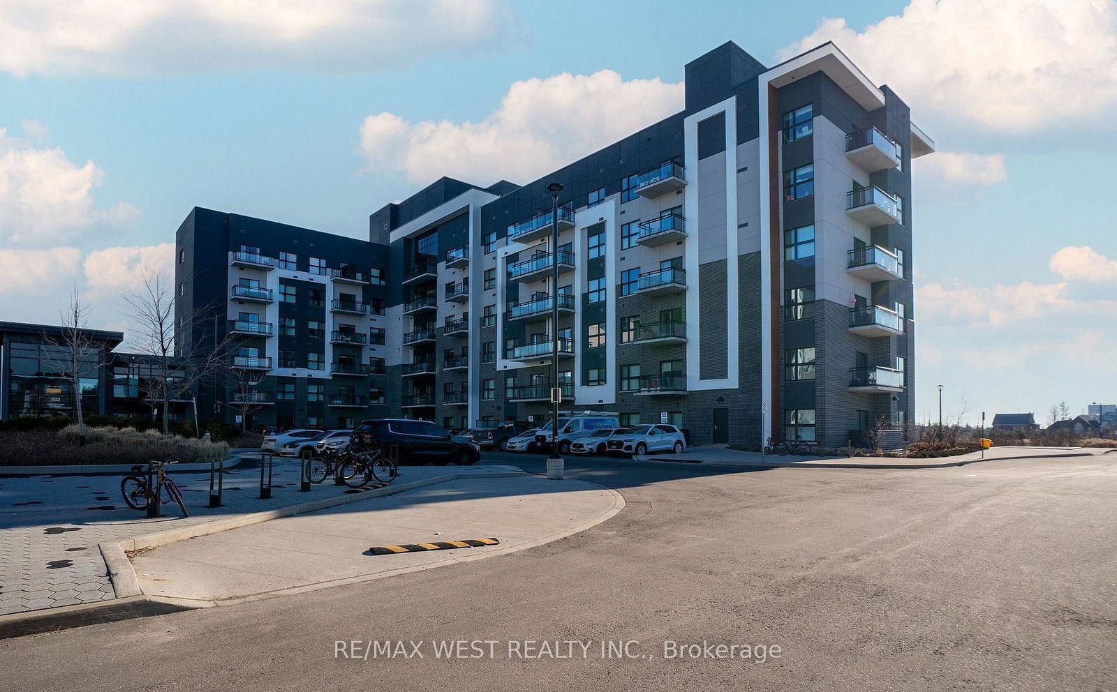 102-grovewood-common-oakville-ontario-w12858602