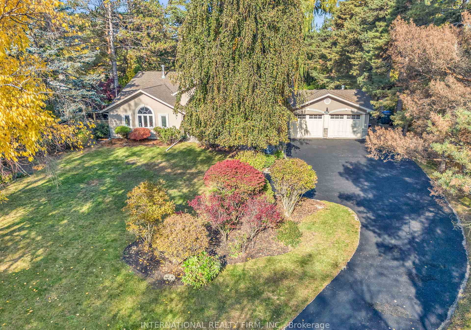 1049-indian-road-mississauga-ontario-w12858870