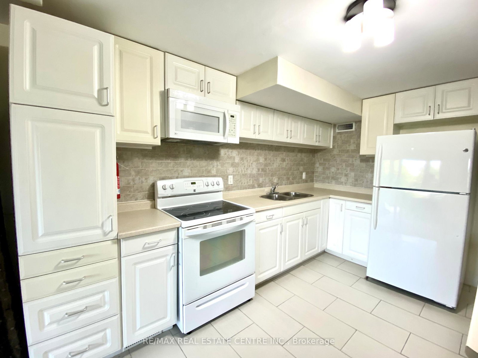 65-stoneylake-avenue-brampton-ontario-w12859006
