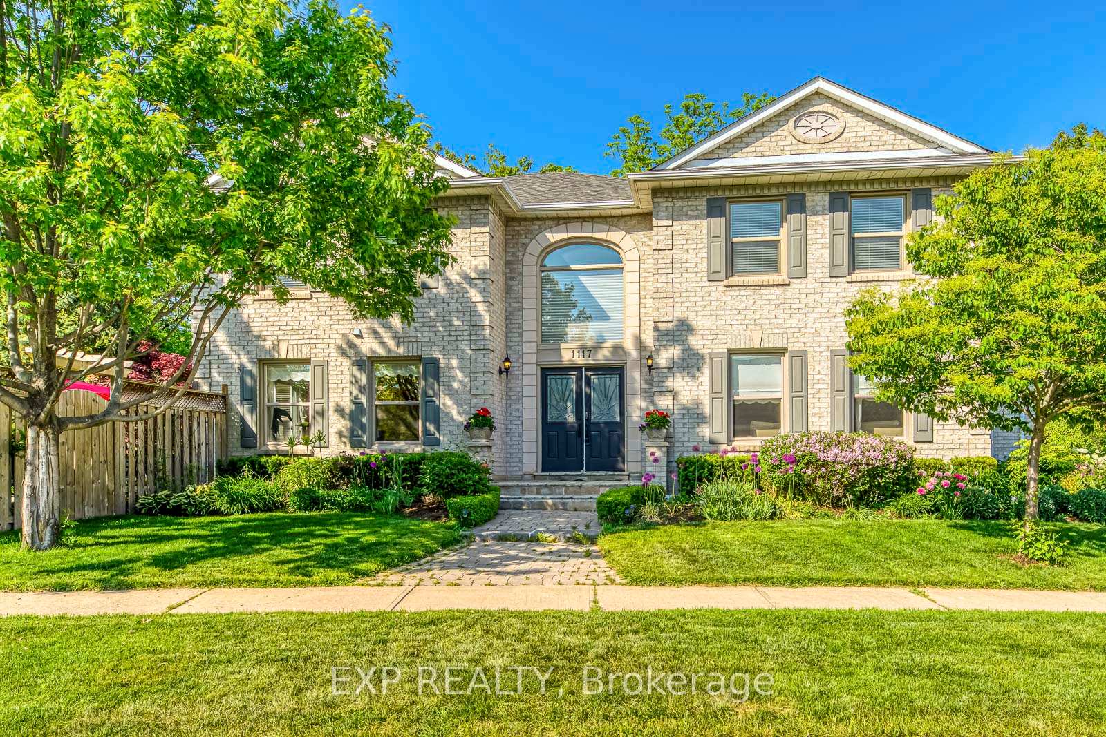 1117-berkshire-court-oakville-ontario-w12859032