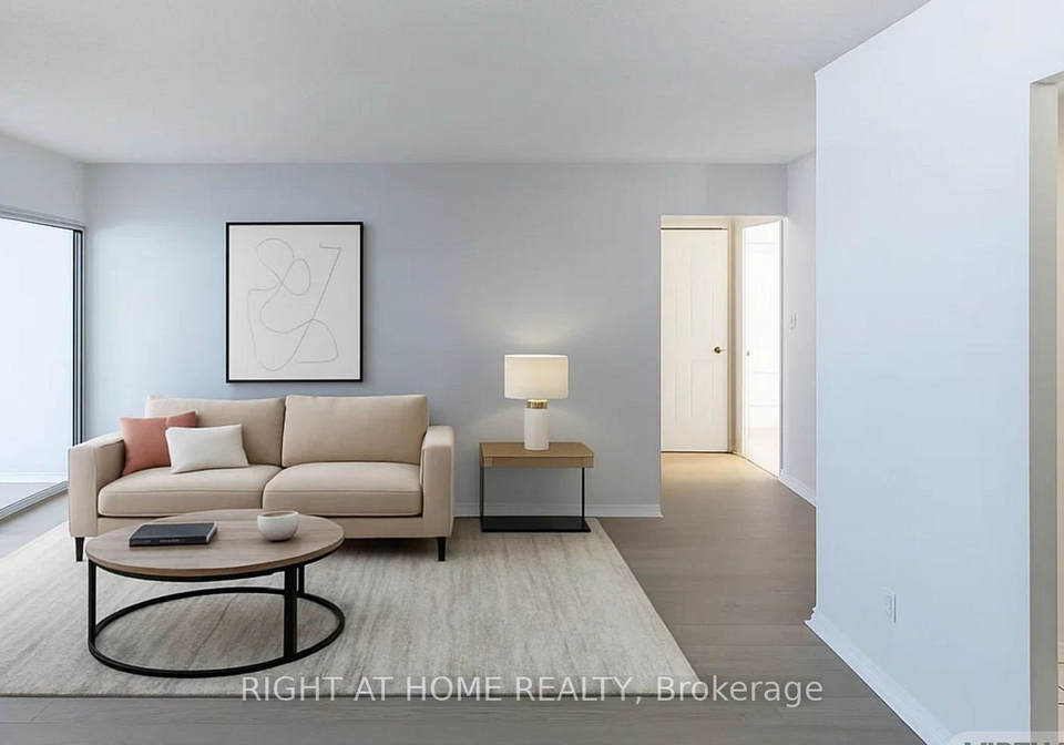 135-hillcrest-avenue-mississauga-ontario-w12859054