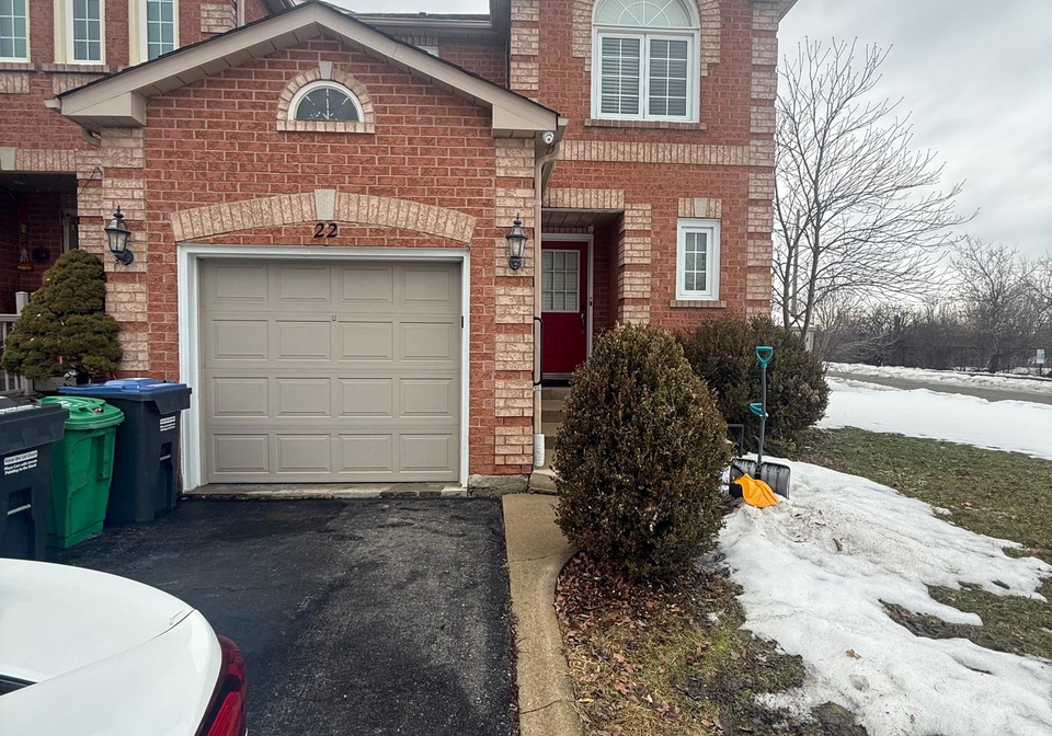 22-ripley-crescent-brampton-ontario-w12859082