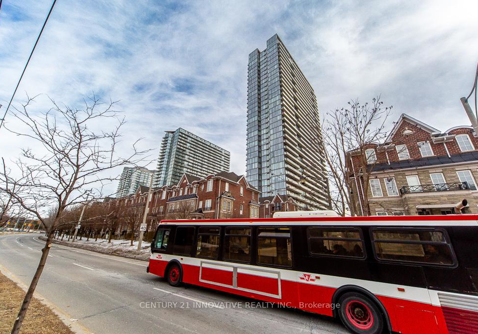 105-the-queensway-way-toronto-ontario-w12859136