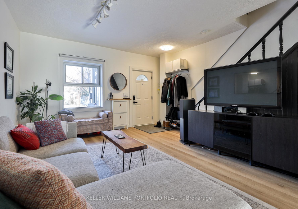 20-uxbridge-avenue-toronto-ontario-w12859748