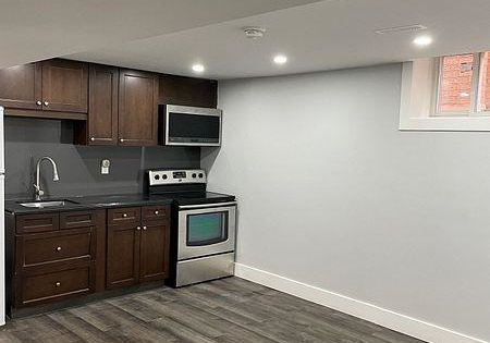 4616-metcalfe-avenue-mississauga-ontario-w12859848