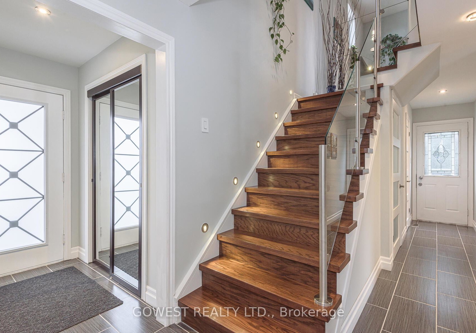 1057-franklin-court-oakville-ontario-w12860164