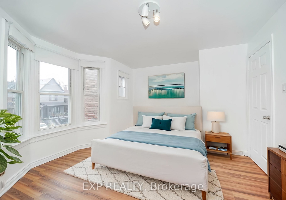303-wallace-avenue-toronto-ontario-w12860402