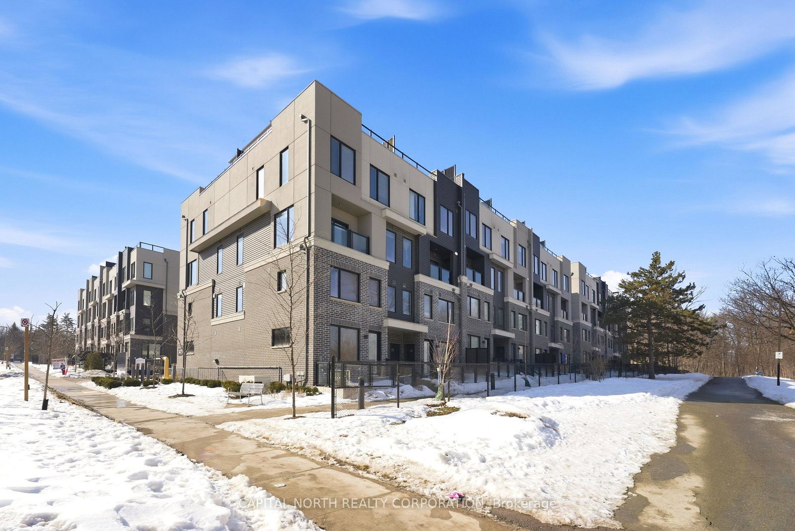 Discover Similar Properties of 112 - 2095 Roche Court, Mississauga ...
