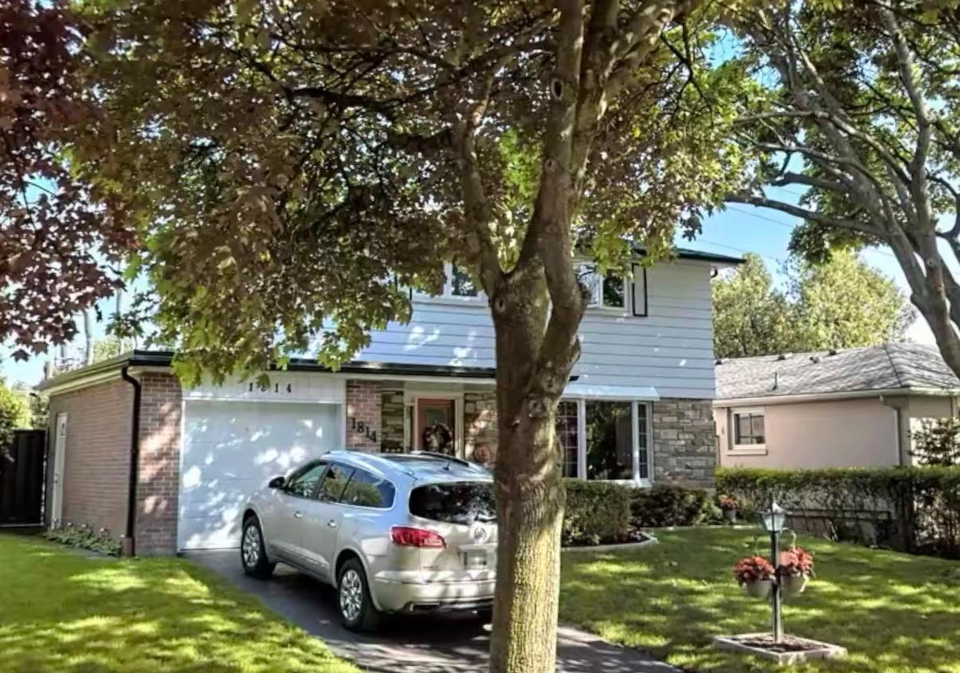 1814-barsuda-drive-mississauga-ontario-w12860614