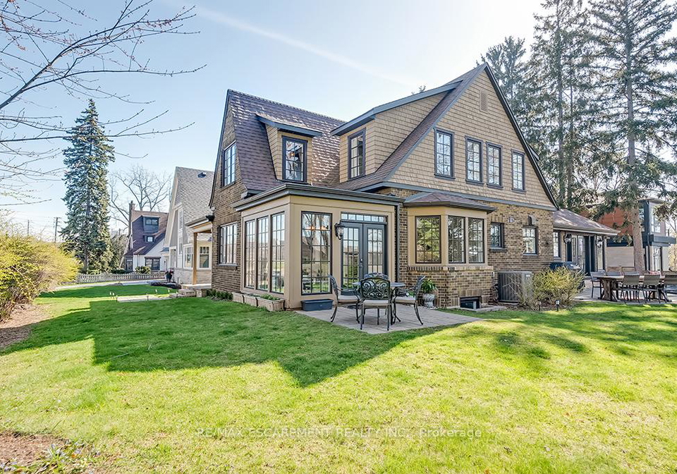 1050-mohawk-road-burlington-ontario-w12860706
