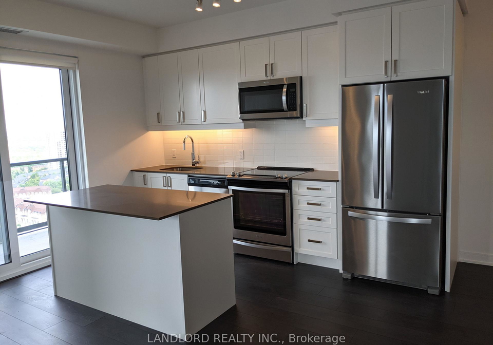 8-nahani-way-mississauga-ontario-w12860720