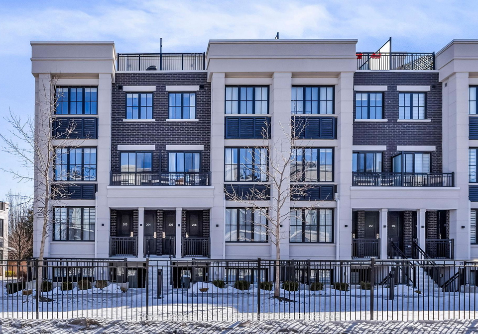 652-cricklewood-drive-mississauga-ontario-w12861068
