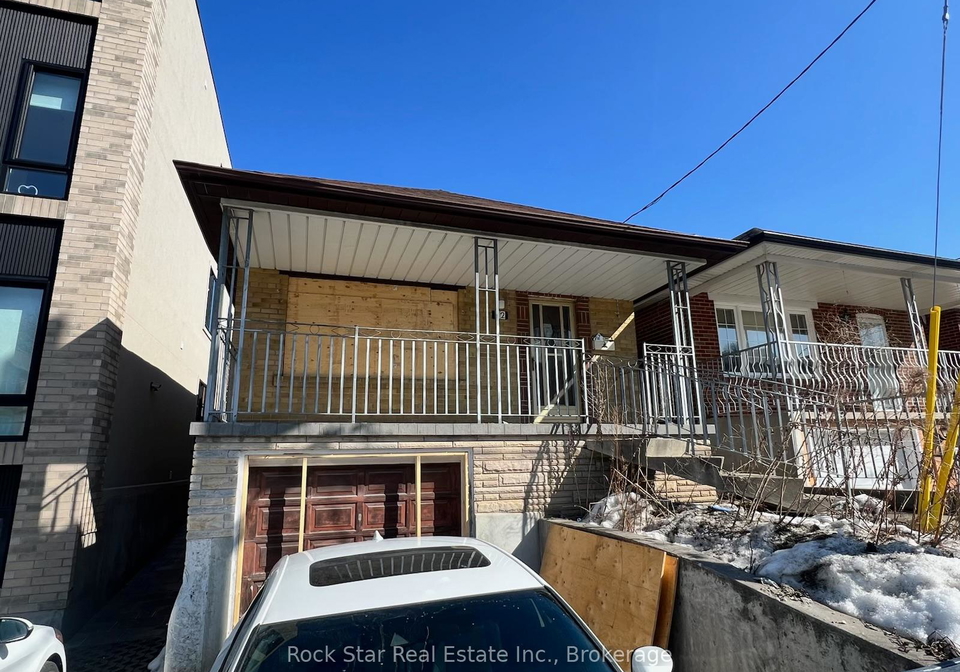 12-holmesdale-road-toronto-ontario-w12861182