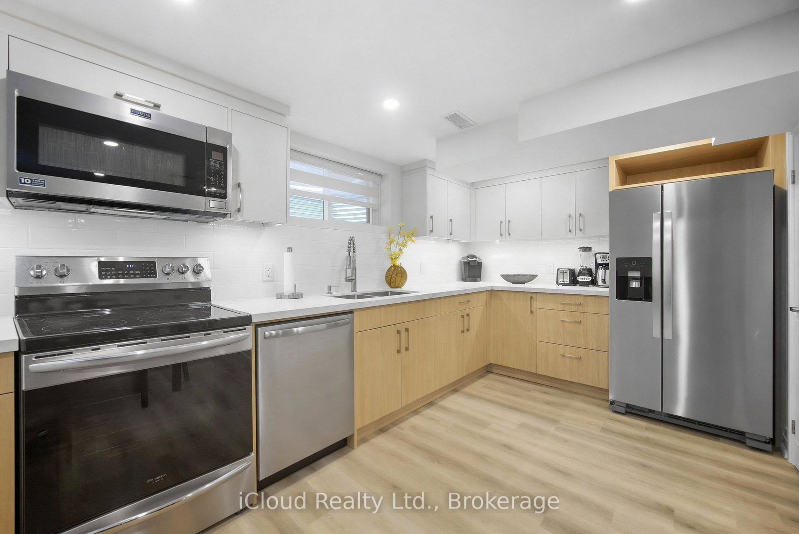 23-swanhurst-boulevard-mississauga-ontario-w12861398