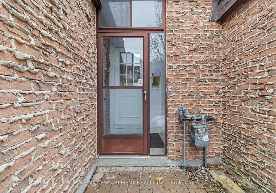 2166-upper-middle-road-burlington-ontario-w12861410