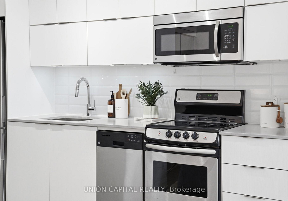 56-annie-craig-drive-etobicoke-ontario-w12861428