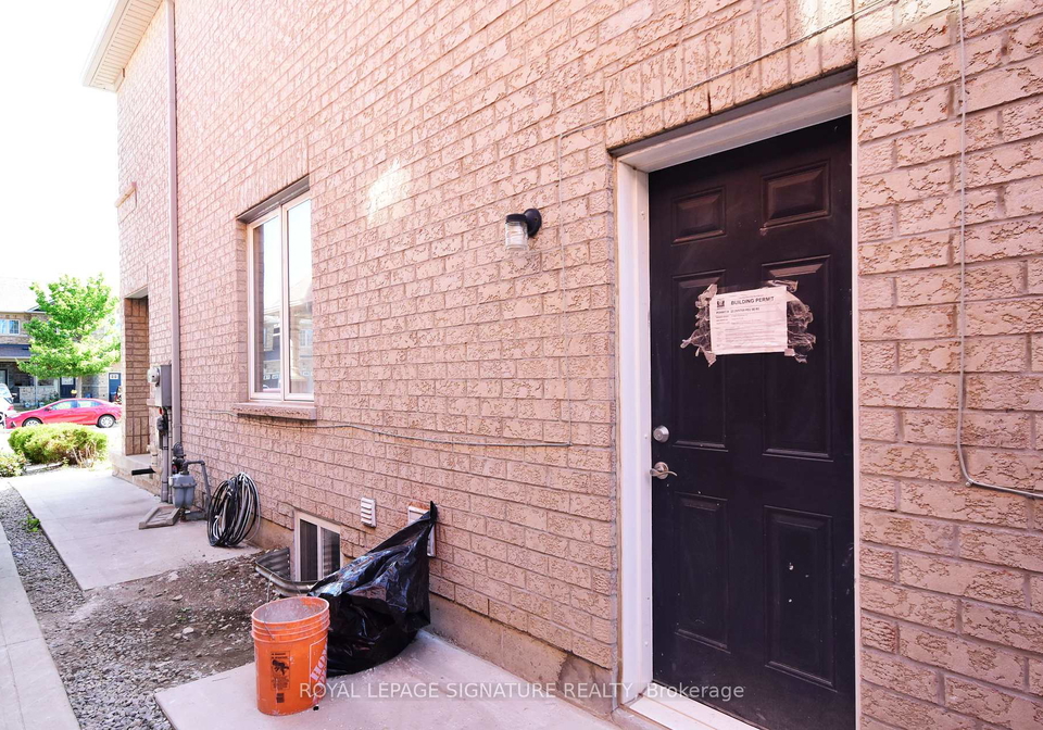 54-palleschi-drive-brampton-ontario-w12861486