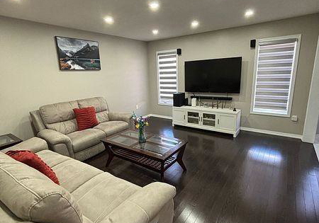 66-seascapeupper-crescent-brampton-ontario-w12861576