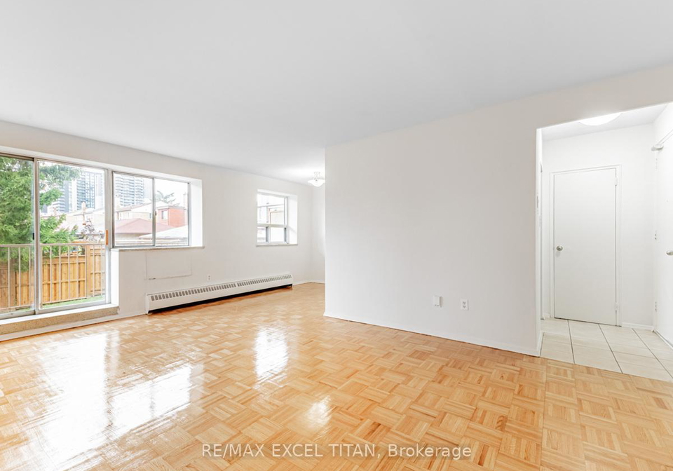 1524-lawrence-avenue-w-north-york-ontario-w12861646
