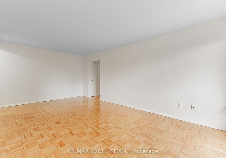 1524-lawrence-avenue-w-north-york-ontario-w12861646