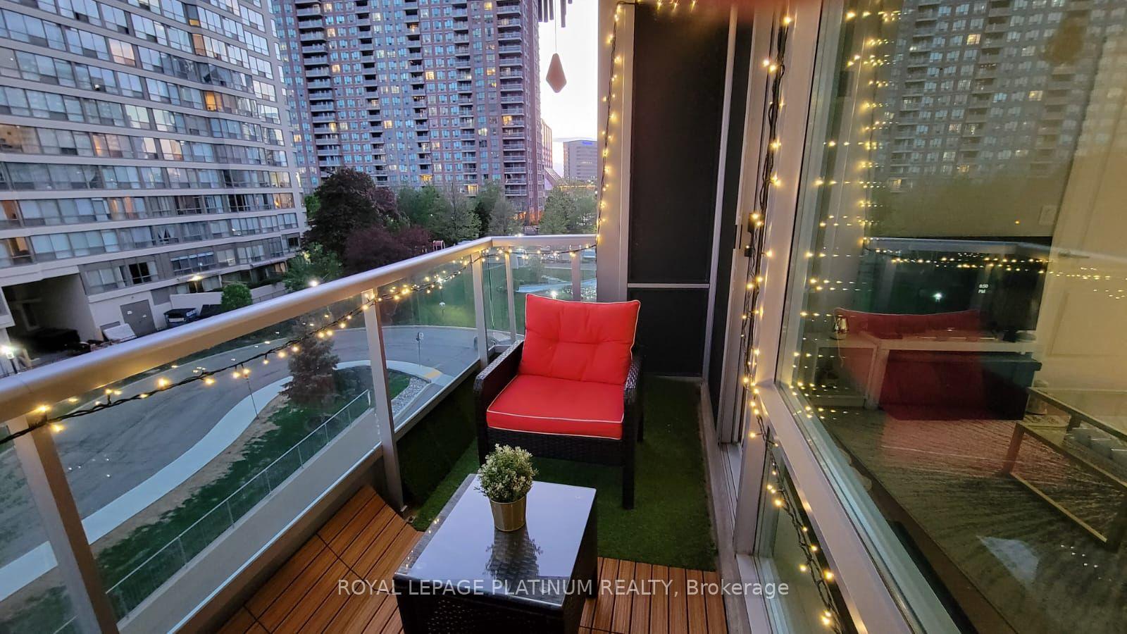 33-elm-drive-w-mississauga-ontario-w12861762