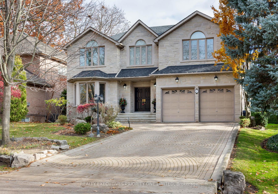 7-finchley-road-etobicoke-ontario-w12862164
