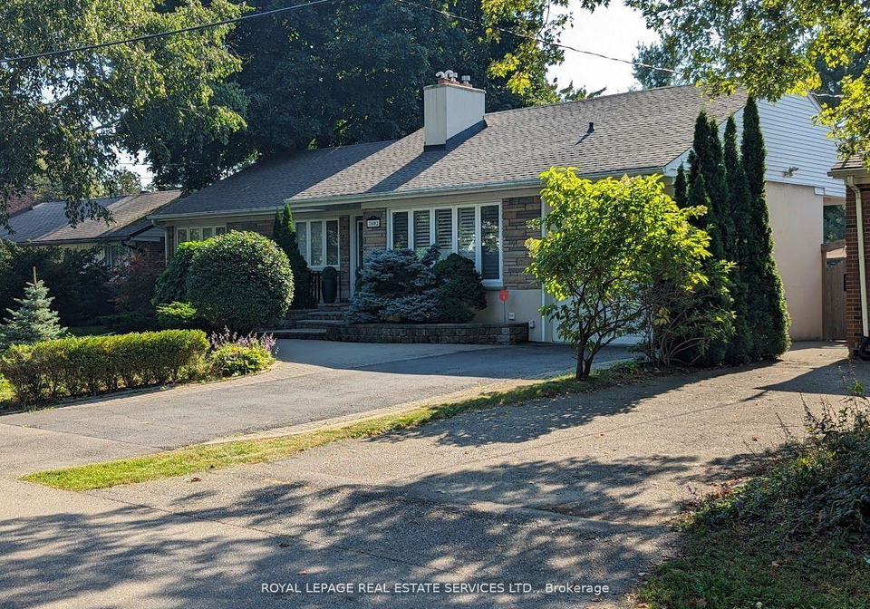 1602-lincolnshire-boulevard-mississauga-ontario-w12862234