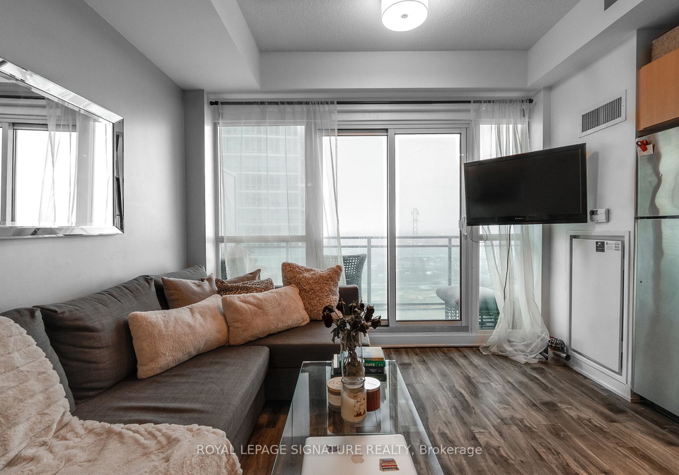 165-legion-road-n-etobicoke-ontario-w12862442