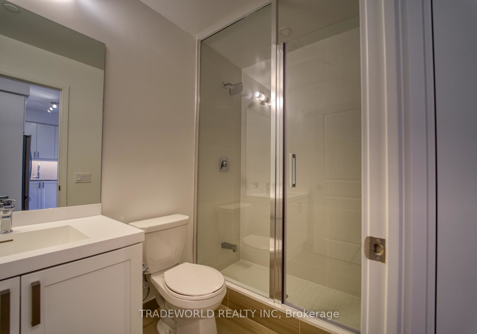 8-nahani-way-mississauga-ontario-w12862934