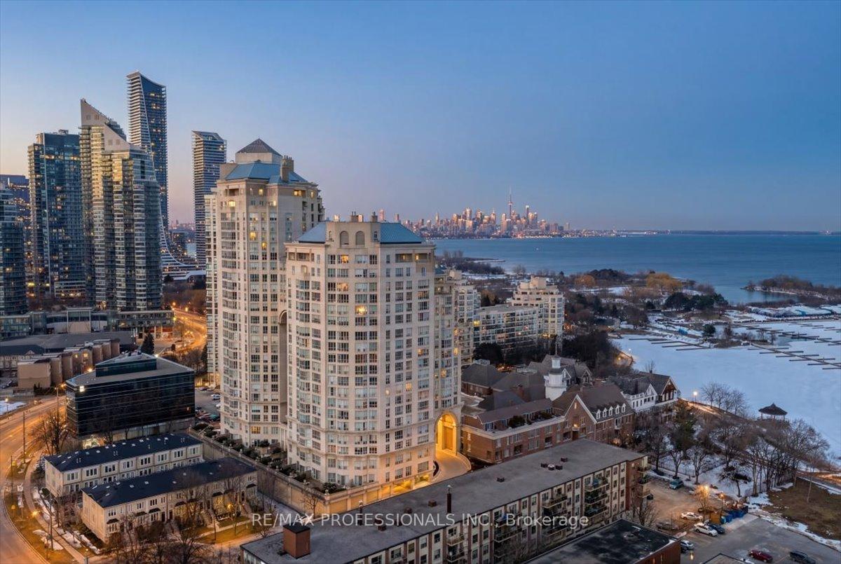 2289-lake-shore-boulevard-w-etobicoke-ontario-w12862940