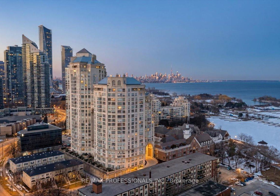 2289-lake-shore-boulevard-w-etobicoke-ontario-w12862940