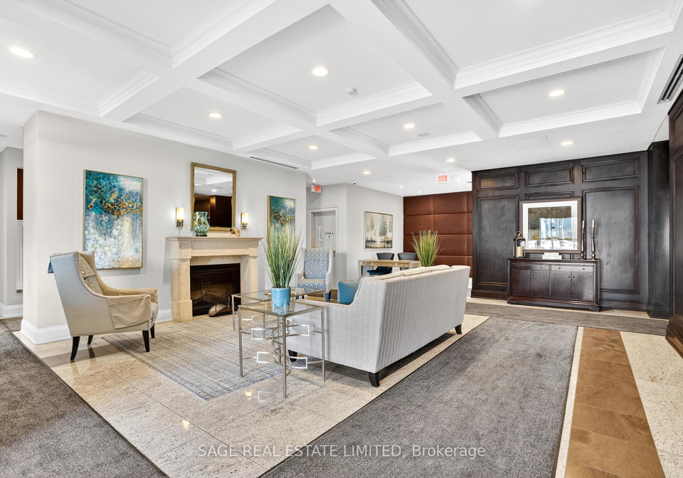 1135-royal-york-road-etobicoke-ontario-w12863358