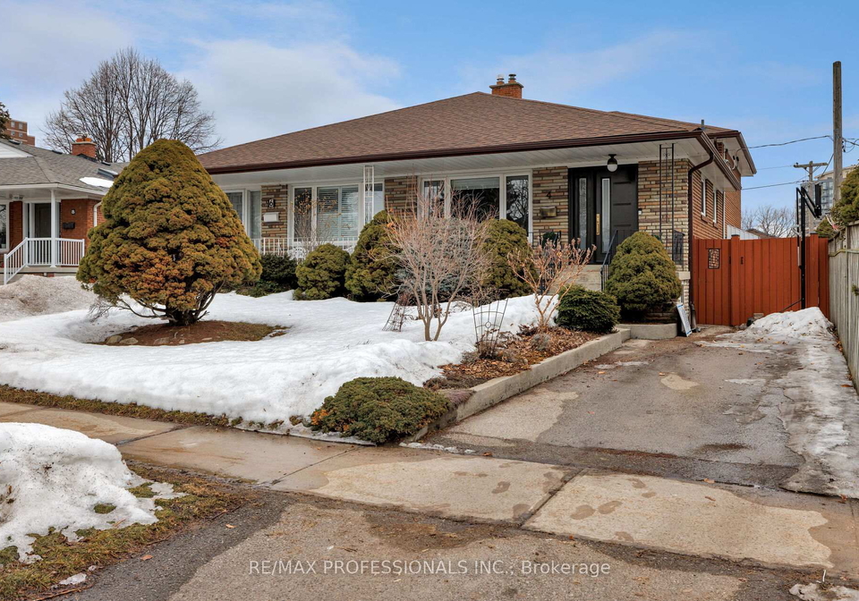 4-gatewood-crescent-etobicoke-ontario-w12863374