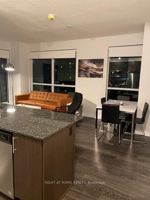 4055-parkside-village-drive-mississauga-ontario-w12863418