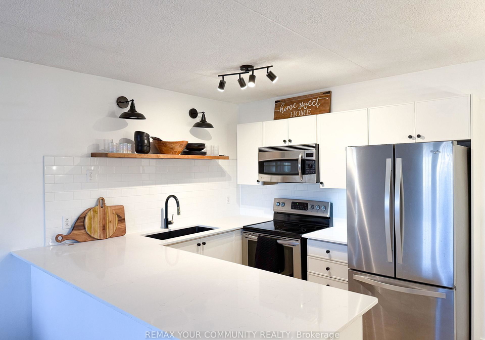 1800-walkers-line-burlington-ontario-w12863524