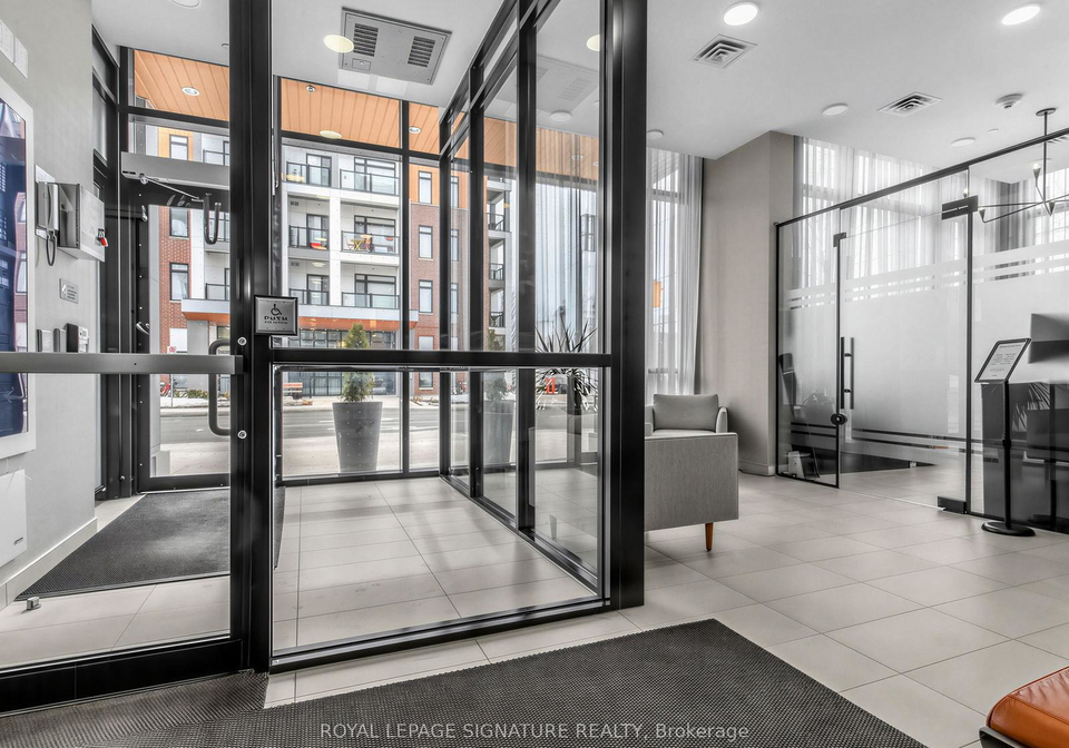 160-canon-jackson-drive-north-york-ontario-w12863606